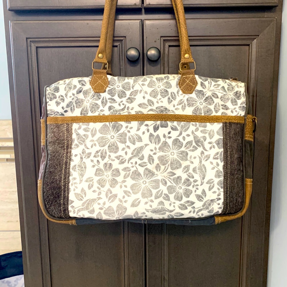 Myra Purse